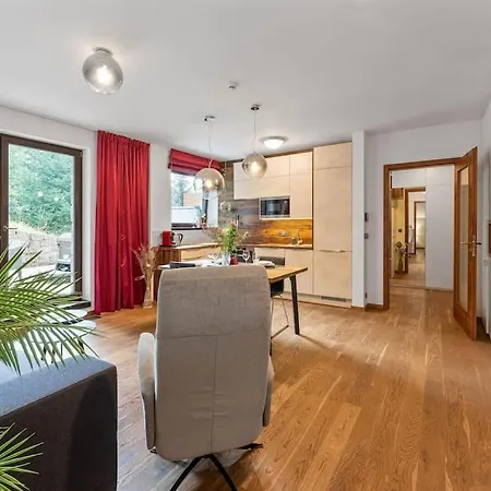 Apartment Adelka 104, Private Wellness - Whirlpool, Sauna, Parking Spindleruv Mlyn